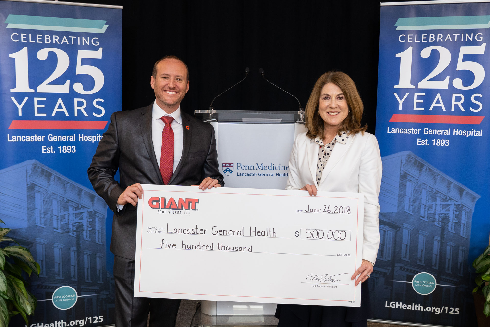 LG Health and GIANT Food Stores Announce Pediatric Gift Lancaster